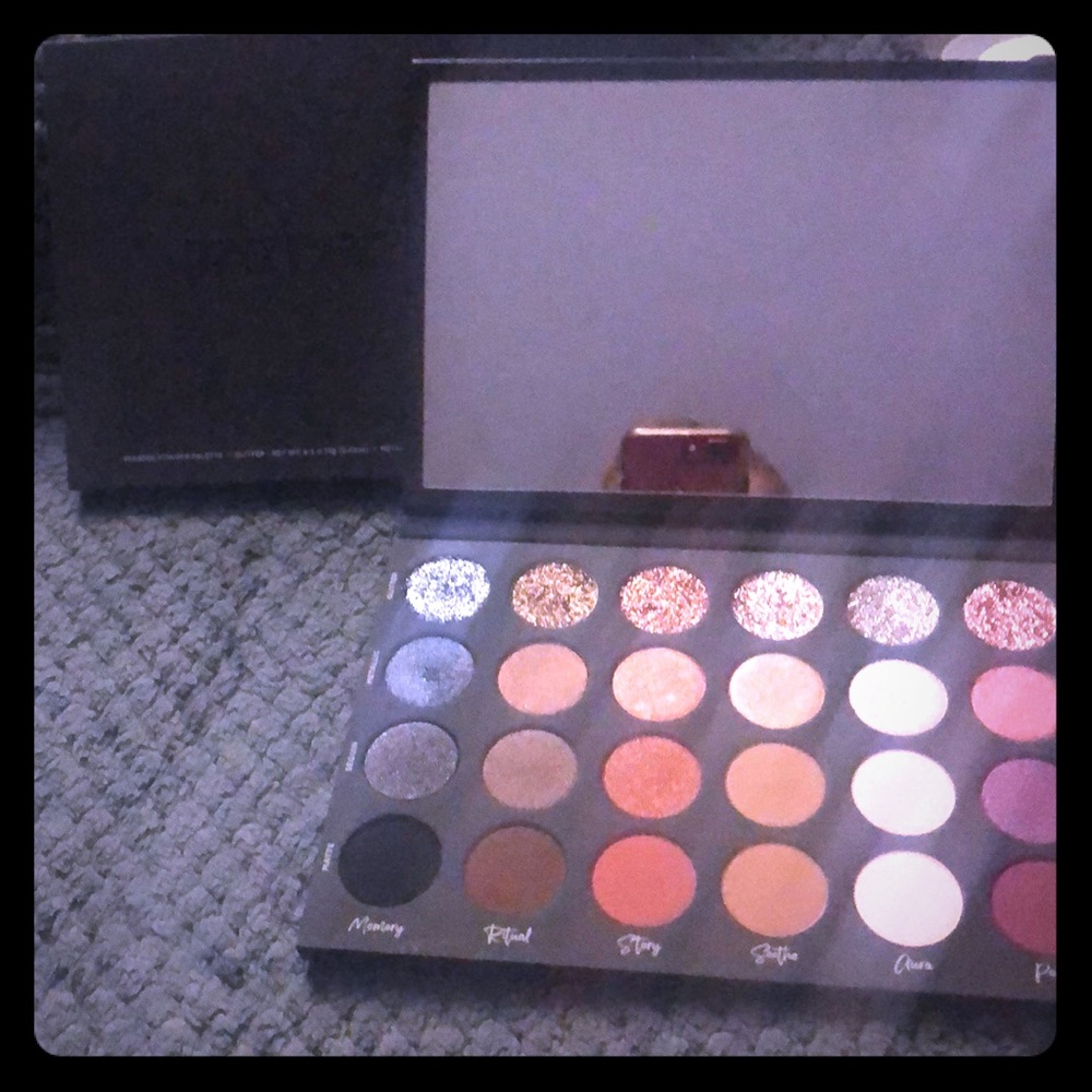 Tati (SOLD OUT)